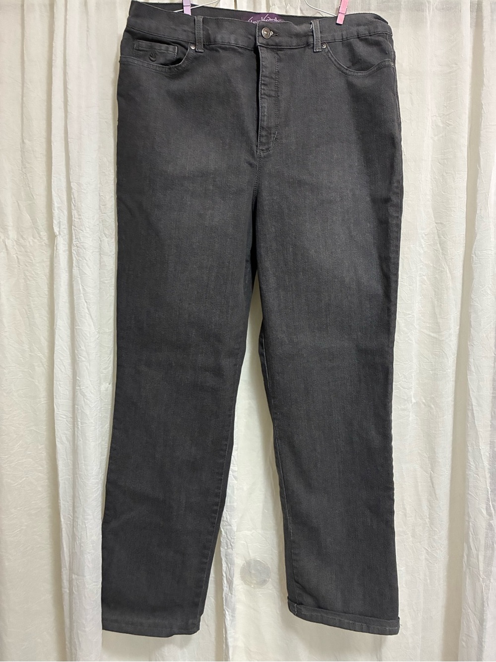 Gloria Vanderbilt Charcoal Gray Straight-Leg Jeans